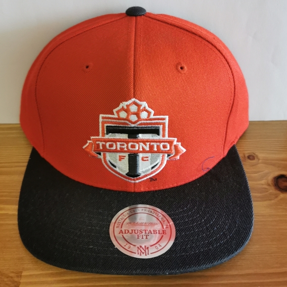 Mitchell & Ness Other - NWT TFC Toronto Football Club